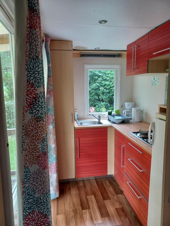 Camping Le Vallage Attigny Ngoại thất bức ảnh