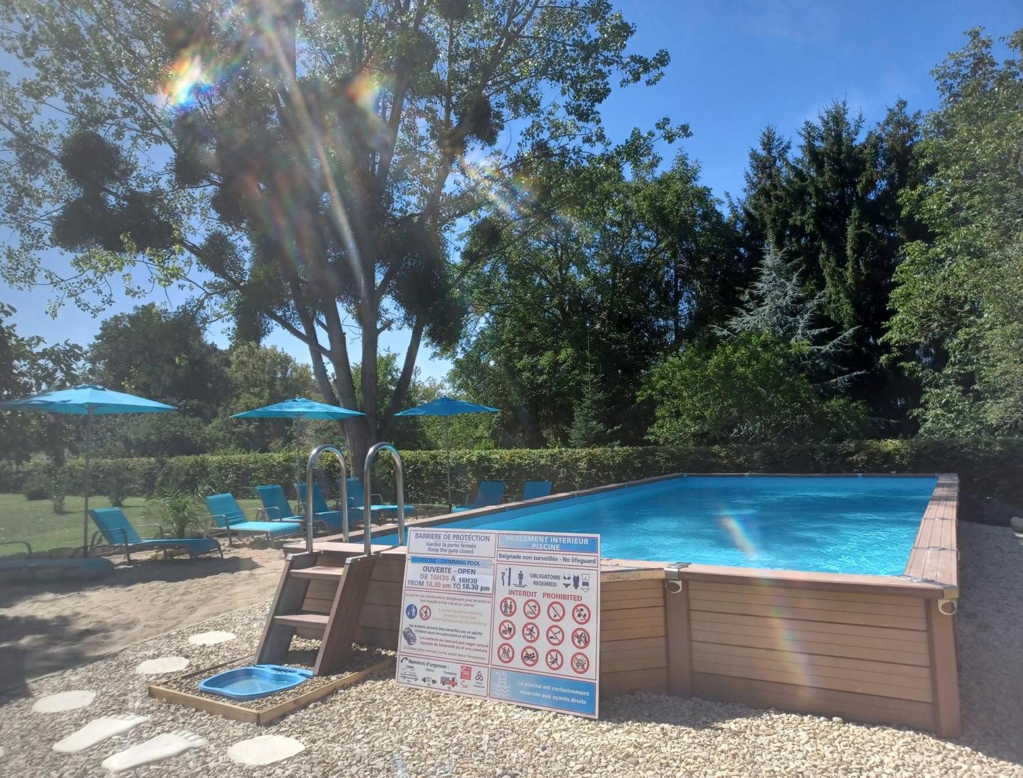 Camping Le Vallage Attigny Ngoại thất bức ảnh